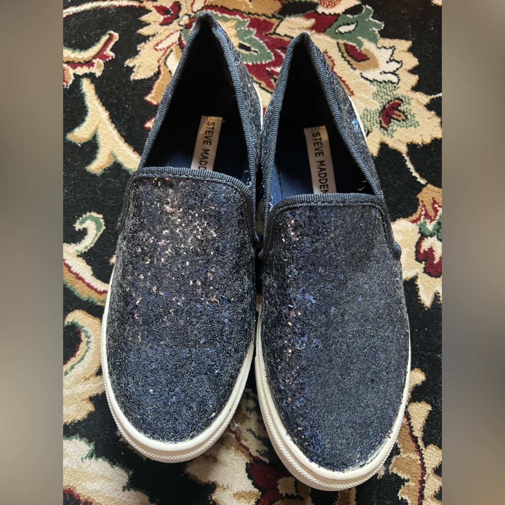 Steve Madden Women’s Navy Blue Glitter Slide on Shoe Sneakers